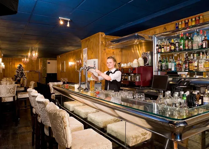 Madame Grand Maroly Courchevel