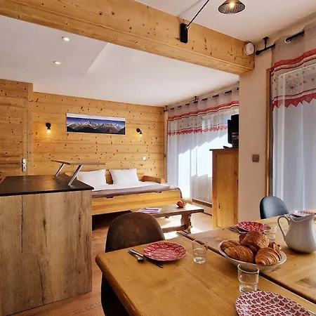 Madame Grand Maroly Apartment Courchevel