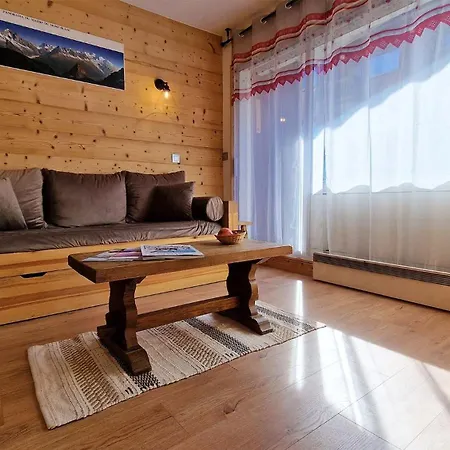 Madame Grand Maroly Apartment *